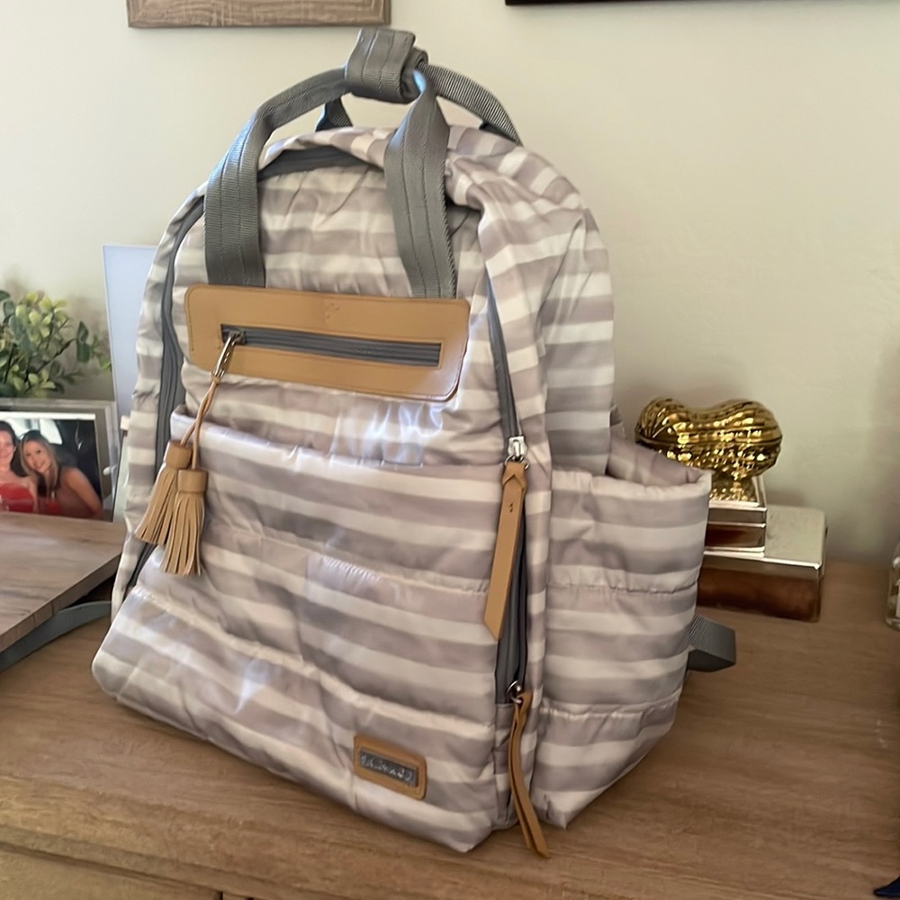 Skip hop diaper bag backpack gray and white